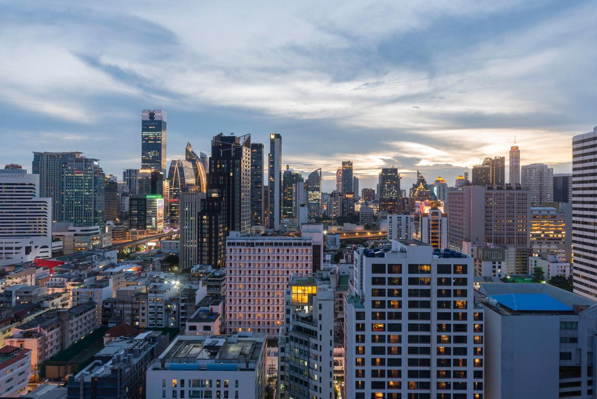 Apartamento The Echelon Sukhumvit 11 By Lefoyer Bangkok Exterior foto